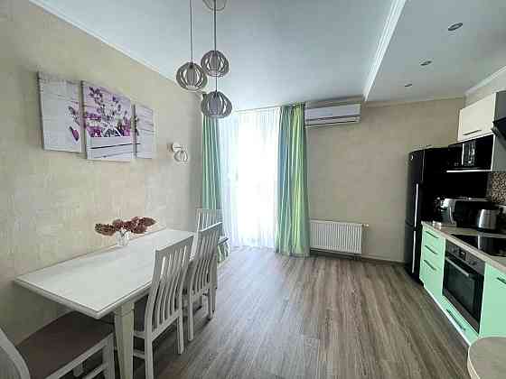 Простора та затишна 2-к квартира з якісним ремонтом ЖК Позняки-А Kyiv