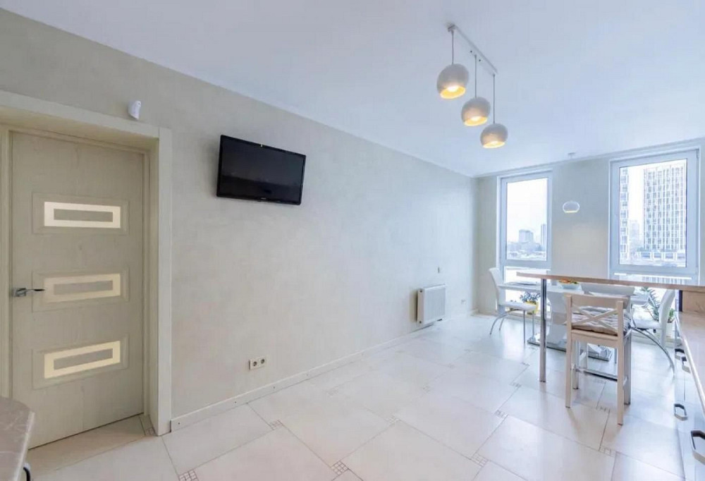 Світла та затишна 3-кімнатна квартира 95 м² ЖК Рів'єра 2 хв Славутич Kyiv - photo 8