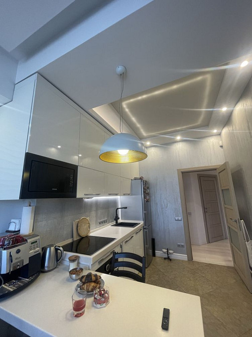 Красива стильна квртира на 6 Фонтана. Три спальні. Одеса - зображення 6