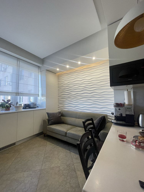 Красива стильна квртира на 6 Фонтана. Три спальні. Одеса - зображення 2