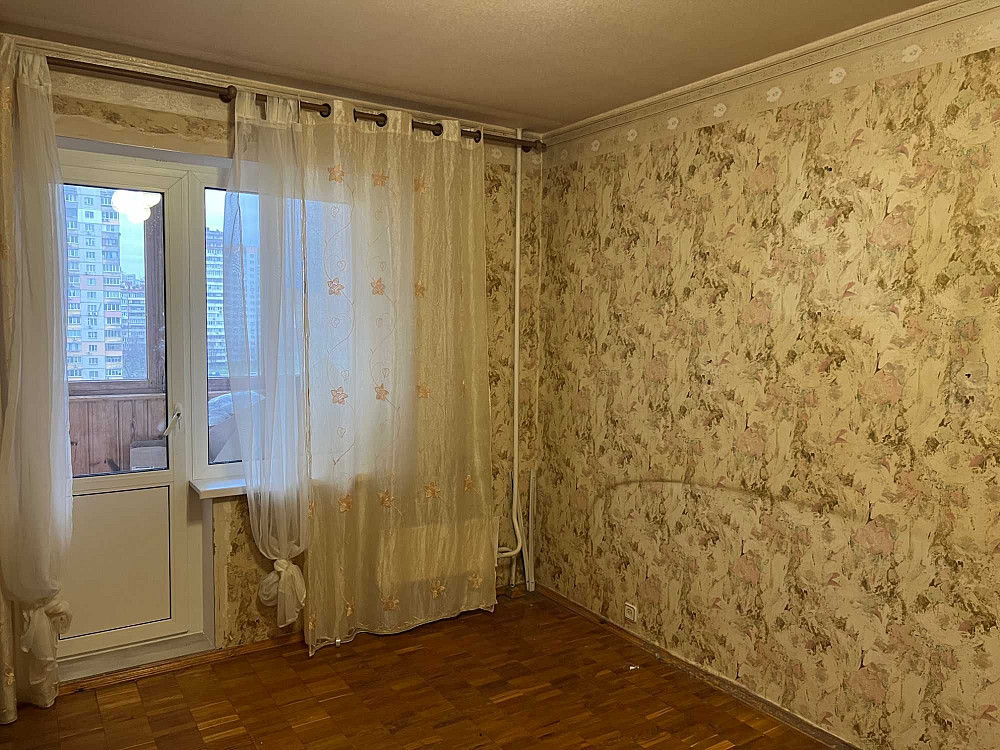 Простора 4-к квартира 90 м² на  низькому поверсі! Закревського 5-А Kyiv - photo 6