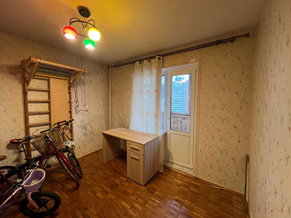 Простора 4-к квартира 90 м² на  низькому поверсі! Закревського 5-А Kyiv - photo 3