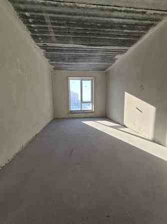 Однокімнатна квартира в зданому будинку! Крихівці