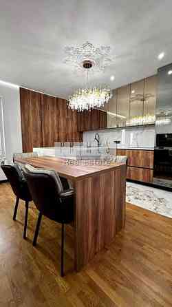 Продаж 3к 90м2 ремонт Голосіївський Юлії Здановської 28 Деміївка Kyiv