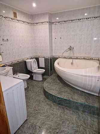 Продається чудова квартира на Троєщині Kyiv