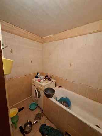 Продаж 3/4 частки 3-кімнатної квартири, метро Позняки, вул. Гмирі, 5А Kyiv