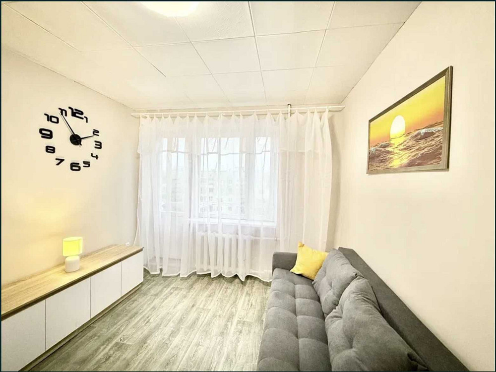 Готовая квартира с ремонтом и мебелью в кирпичном доме - гостинка Одеса - зображення 3