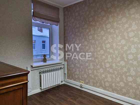 Квартира в історичному будинку на Подолі вул. Межигірська, 22 Kyiv