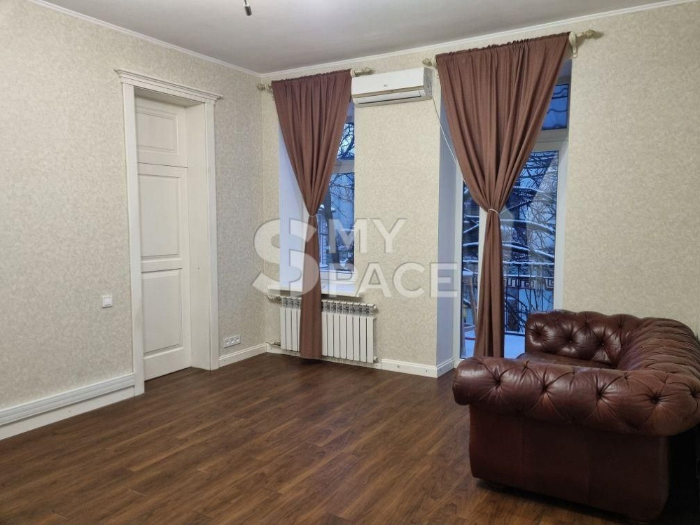 Квартира в історичному будинку на Подолі вул. Межигірська, 22 Kyiv - photo 3