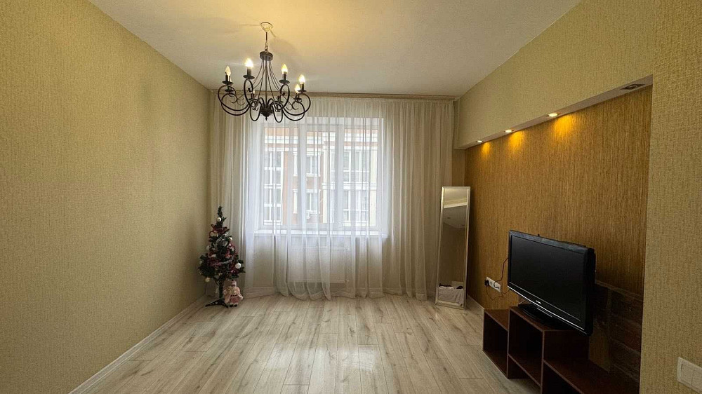 Видова квартира в хорошому місці. Газове опалення. Торг Іrpin - photo 2