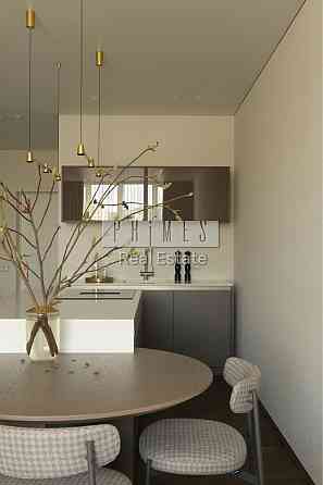 Продаж / Квартира  Київ, Печерський район, Новопечерська Вежа Kyiv