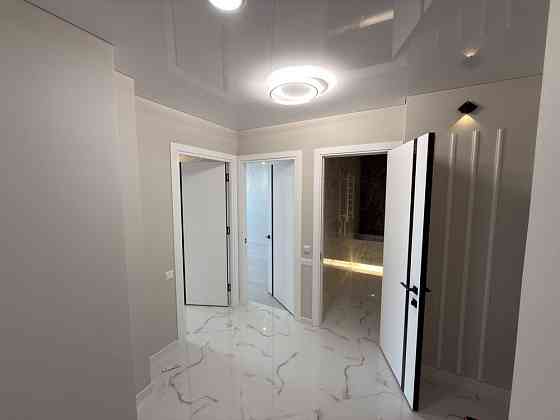 1-кімнатна квартира з дизайнерським ремонтом в новобудові Зарванці