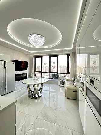 River Stone Вид на Дніпро 3 спальні 120м² Ремонт Трускавецька,4б Київ