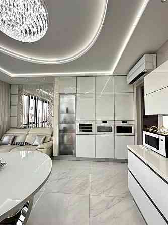 River Stone Вид на Дніпро 3 спальні 120м² Ремонт Трускавецька,4б Київ