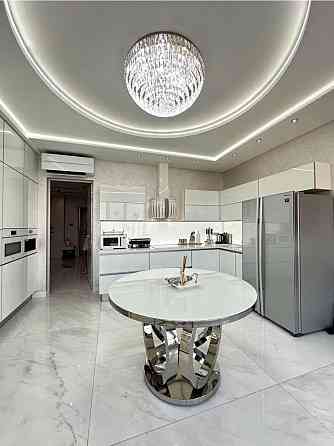 River Stone Вид на Дніпро 3 спальні 120м² Ремонт Трускавецька,4б Київ