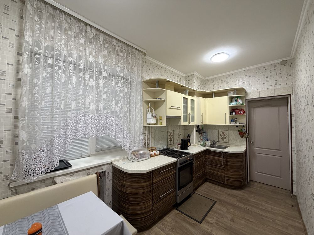 Продаж 2-к квартири в районі Металургів Zaporizhzhia - photo 2