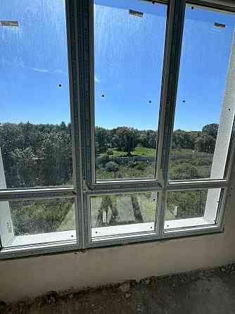 Новорічна акція, 2к, середній поверх, зданий будинок,поруч пляжу,центр Хмельницький