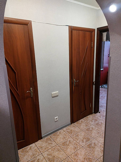 Теремки - 2 хв.  Трикімнатна в гарному стані. Velyki Novosilky - photo 2