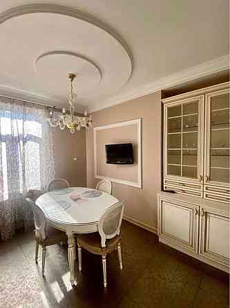 Оренда просторої  4 кімнатної квартира на Подолі вул. Щекавицька Центр Kyiv