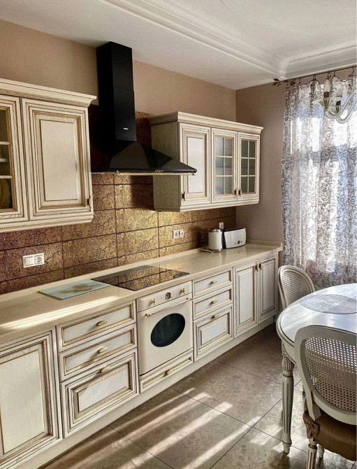 Оренда просторої  4 кімнатної квартира на Подолі вул. Щекавицька Центр Kyiv - photo 1