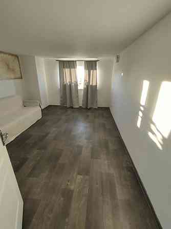 Я хозяйка сдам 2х комн большую квартиру Odesa