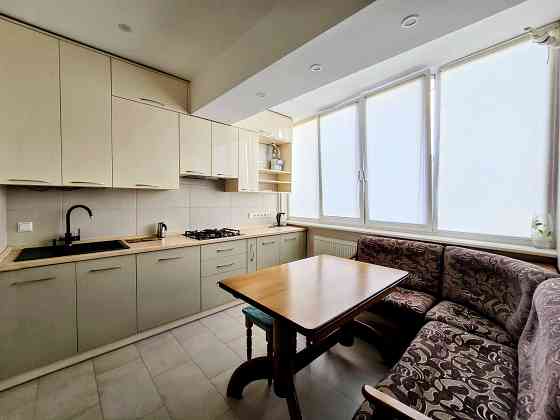 Здається 3-Х кімнатна НОВОБУДОВА вул.РІВНЕНСЬКА (ТЦ Майдан,McDonald's) Chernivtsi