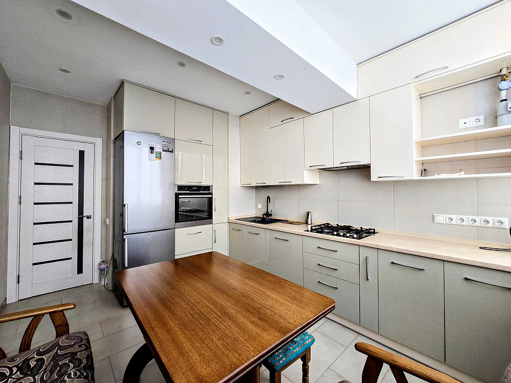 Здається 3-Х кімнатна НОВОБУДОВА вул.РІВНЕНСЬКА (ТЦ Майдан,McDonald's) Chernivtsi - photo 2