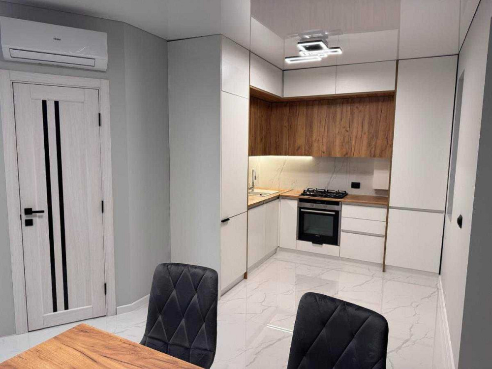 ПРОДАМ однокімнатну квартиру з ремонтом вул.Височана Іvano-Frankivsk - photo 2