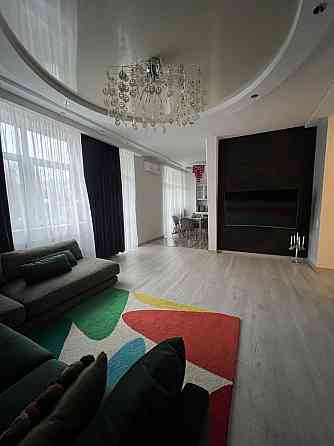 ЖК Времена Года продається  квартира вул. Кудряшова 16 Kyiv