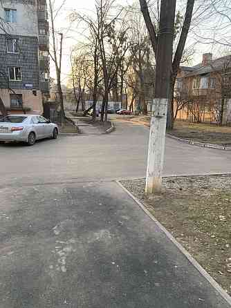 Двухкомнатная (Витрука ) срочно продам Kyiv