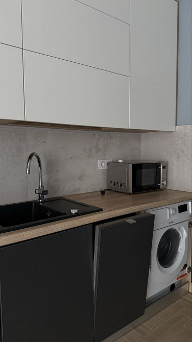 Оренда 1-к новобудови в центрі Чернівці - зображення 5