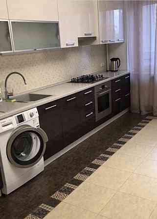 Світло не вимикають. Оренда просторої, 83 м2,  2-х кімнатної в центрі. Poltava