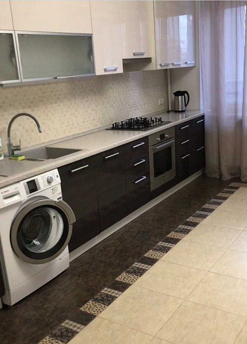 Світло не вимикають. Оренда просторої, 83 м2,  2-х кімнатної в центрі. Poltava - photo 2