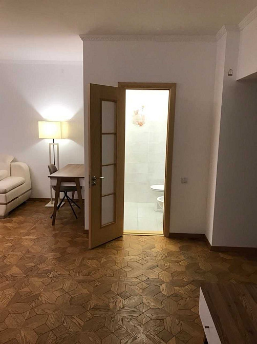 Світло не вимикають. Оренда просторої, 83 м2,  2-х кімнатної в центрі. Poltava - photo 5