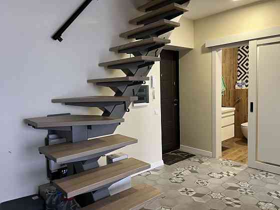 Здам в оренду автономну двухрівневу квартиру 82м кв. Sviatopetrivske (Kyievo-Sviat.r-n)