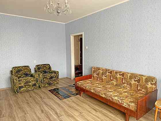 Без комісії 2к квартира з газом пр. Європейського Союзу,10 Kyiv