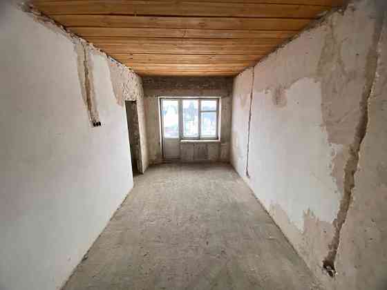 Продам 1-кім кв РОГАНЬ Індустріальний р-н під ремонт Kharkiv