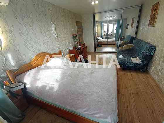 Предлагается 1- комн. на среднем этаже Odesa