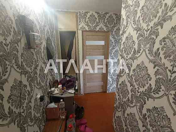 Предлагается 1- комн. на среднем этаже Odesa