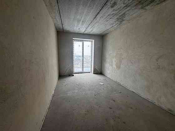 Трикімнатна квартира в зданому будинку в затишному райомі міста Іvano-Frankivsk