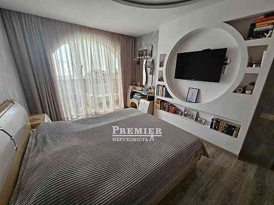 У продажу 3кімн. квартира перша лінія моря. Chornomorsk