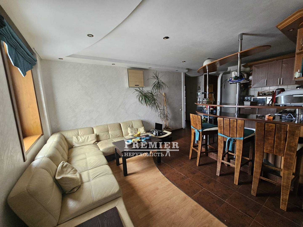 У продажу 3кімн. квартира перша лінія моря. Chornomorsk - photo 3