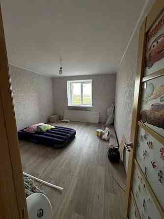 Простора 3-кімнатна квартира в центрі Бородянки Borodianka