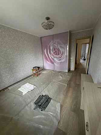 Простора 3-кімнатна квартира в центрі Бородянки Borodianka