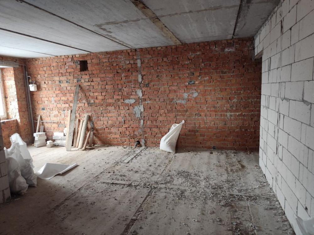 Трикімнатна студія за 600$/м² в обжитій новобудові Kam`ianets-Podilskyi - photo 2