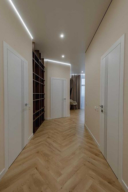 Дизайнерська 1-к квартира в ЖК Manhattan, метро КПІ, пр. Берестейський Kyiv - photo 2