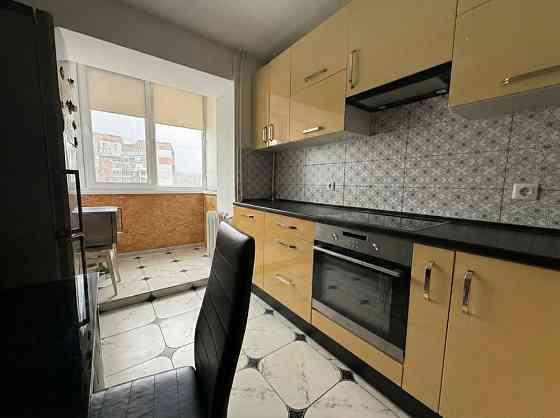 Центр, поруч Погран. Академія. Євроремонт! Khmelnytskyi