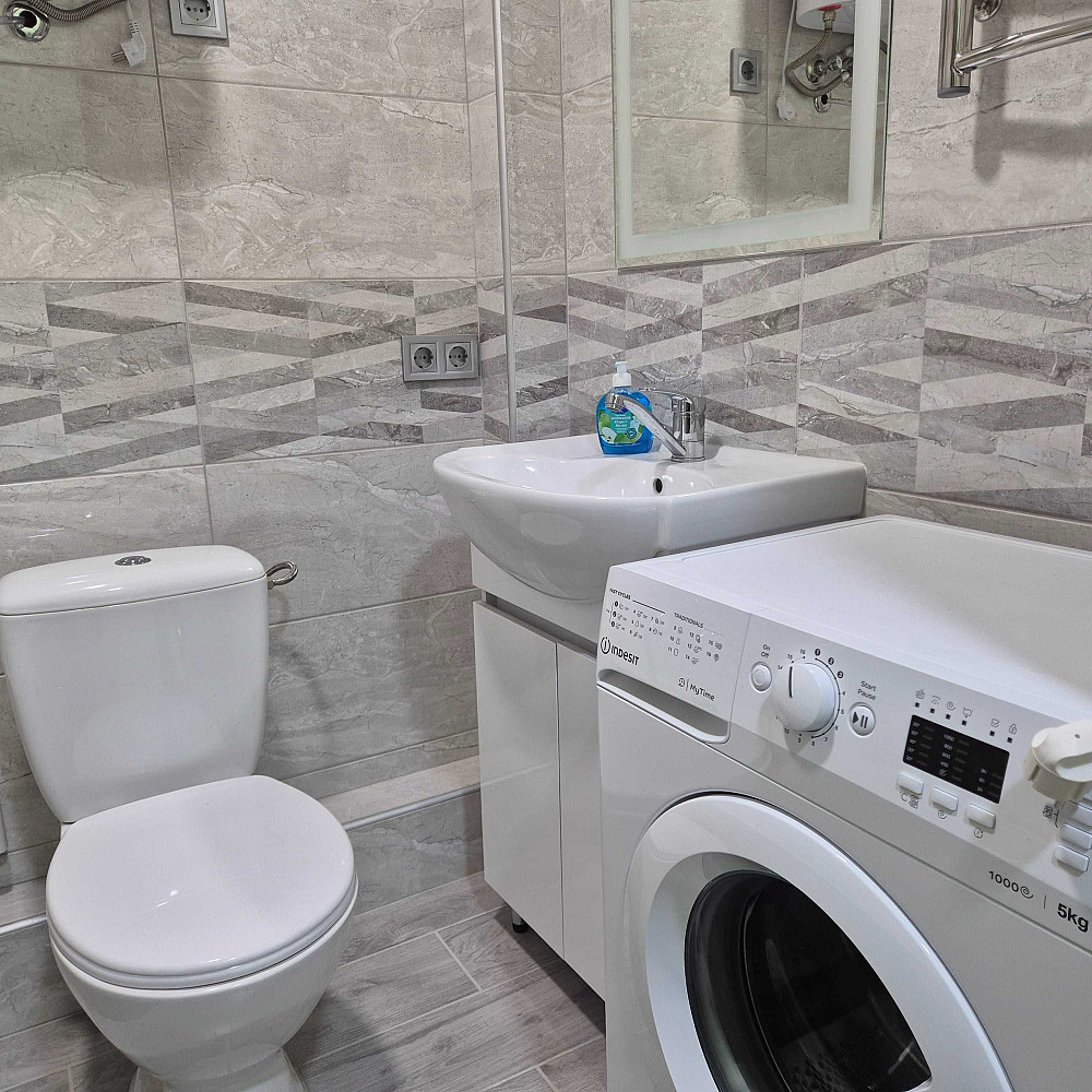 Оренда 1-к.,ремонт,вул.Велика Васильківська 102,ст.м."Палац УкраЇна". Kyiv - photo 2