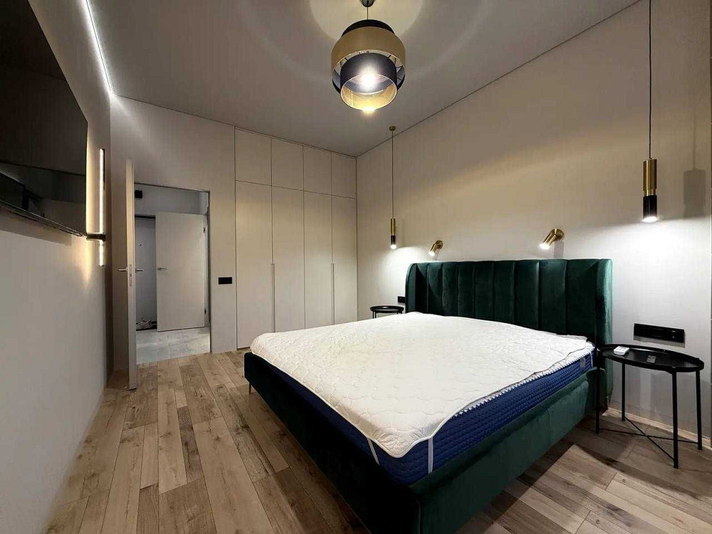 Видова 1-к квартира з авторським ремонтом, ЖК Manhattan, метро КПІ Kyiv - photo 3