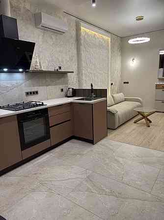 Аренда квартиры в новом  ЖК Авиньен  на четвертом этаже Odesa